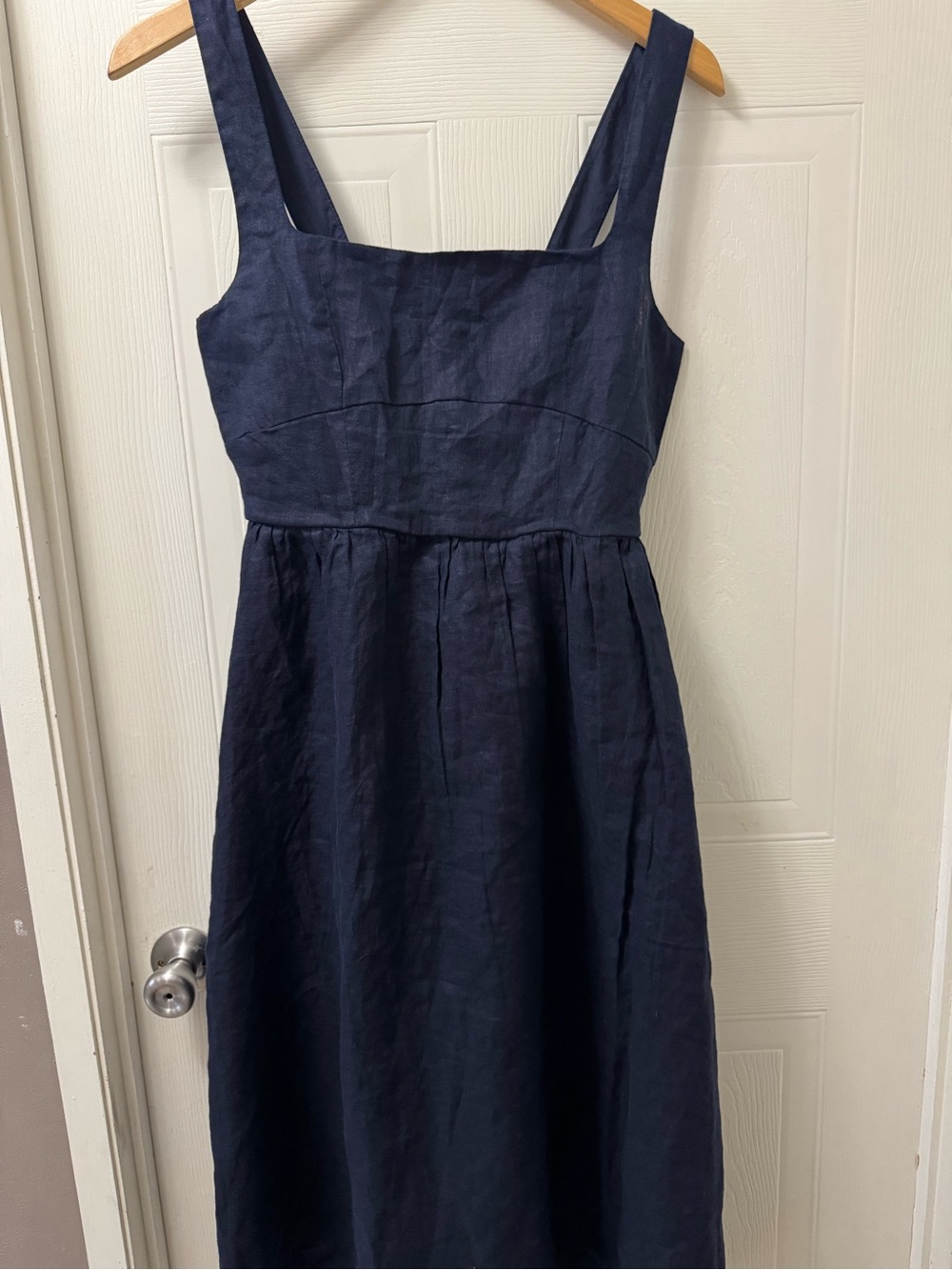 100% European linen fit y flare midi dress - Picture 2 of 10